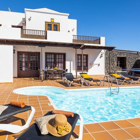 Villa Salar Playa Blanca  Exterior photo